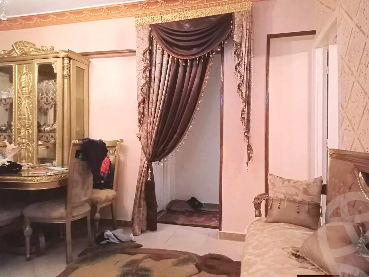 https://aqarmap.com.eg/ar/listing/6994146-for-sale-alexandria-al-agamy-el-hanouvel-el-kholafaa-el-rashdeen-st