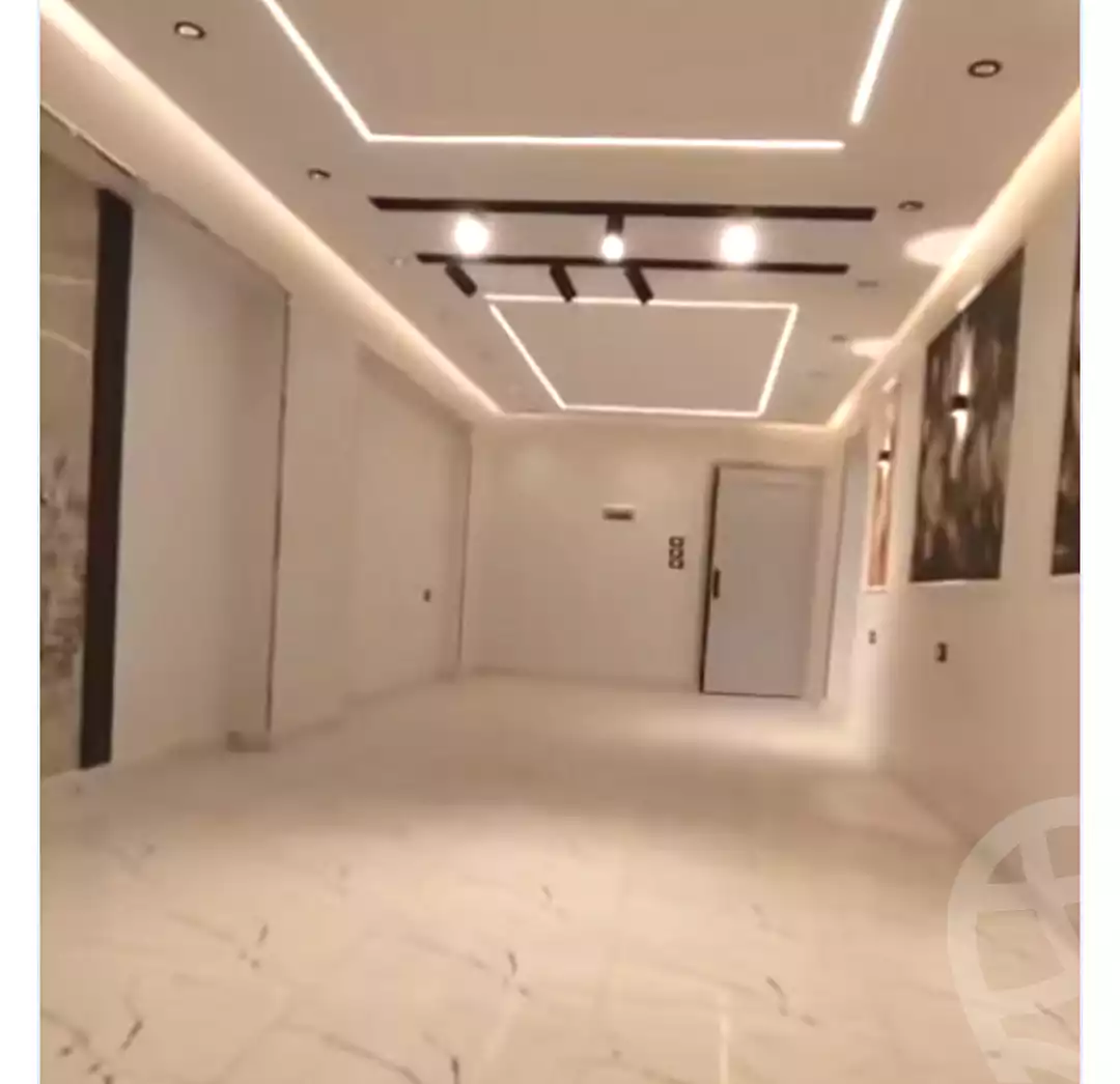 https://aqarmap.com.eg/ar/listing/6994636-for-sale-cairo-elnozha-Streettt-27