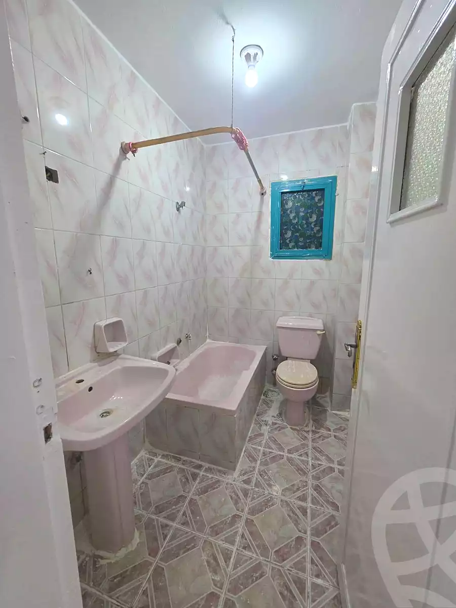 https://aqarmap.com.eg/en/listing/6994940-for-sale-alexandria-al-agamy-shataa-el-nakheel
