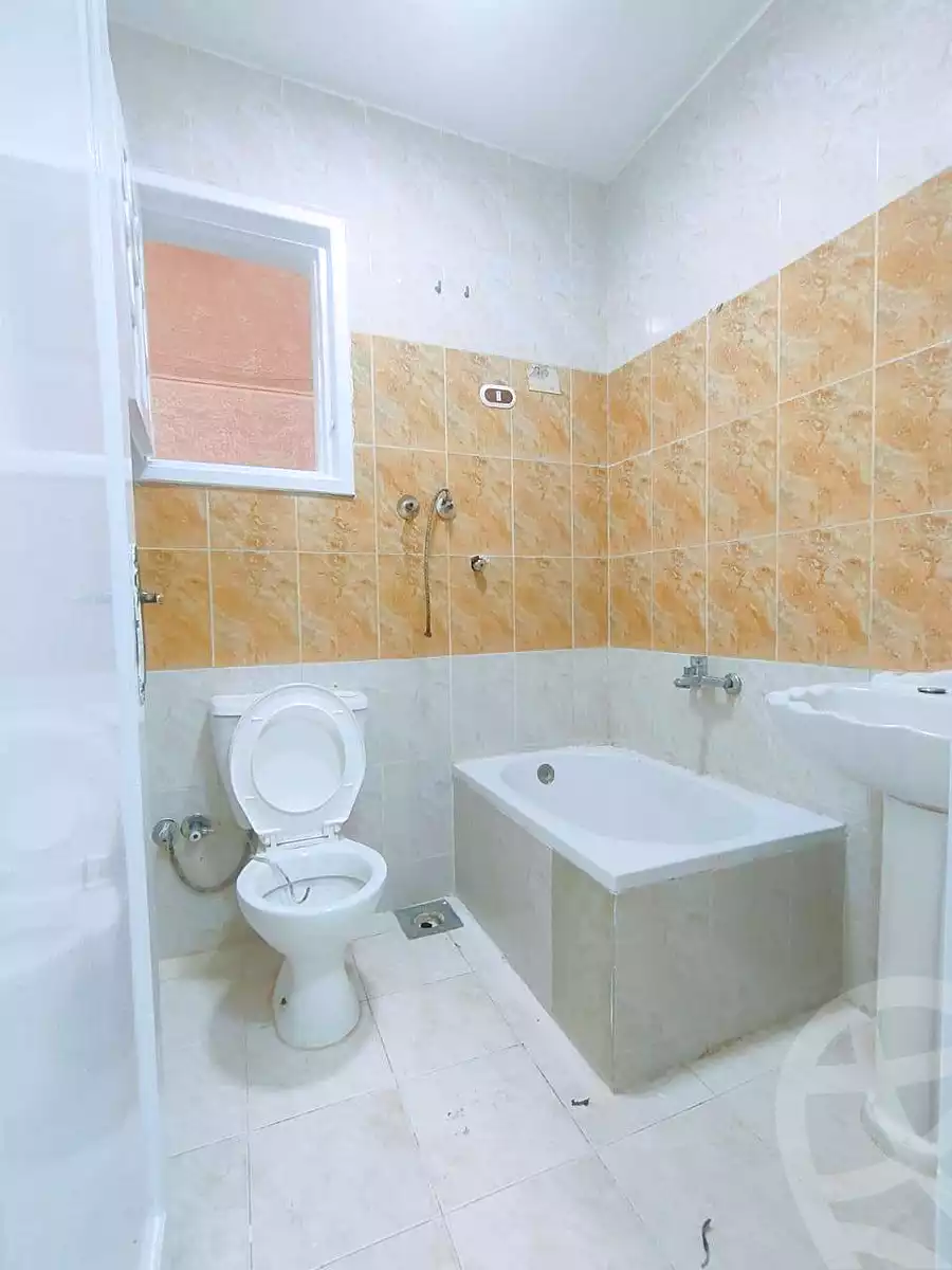 https://aqarmap.com.eg/ar/listing/6994977-for-sale-alexandria-al-agamy-shataa-el-nakheel