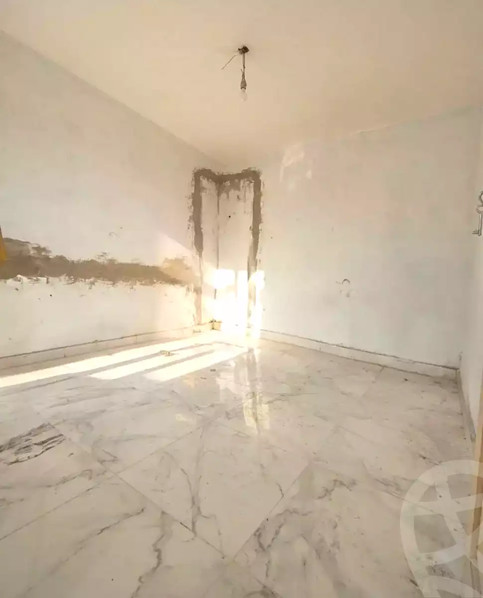https://aqarmap.com.eg/ar/listing/6995053-for-sale-alexandria-el-asafra-l-sfr-qbly-street-30