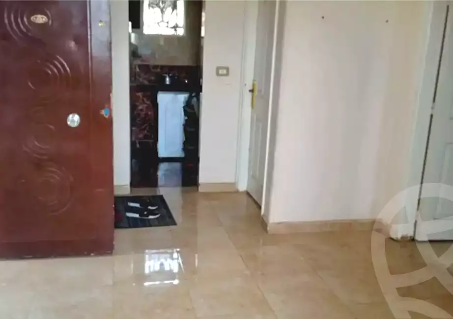 https://aqarmap.com.eg/en/listing/6995068-for-sale-cairo-15th-of-may-mjwr-23