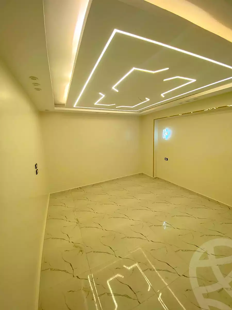 https://aqarmap.com.eg/ar/listing/6995127-for-sale-cairo-elnozha-Streettt-27
