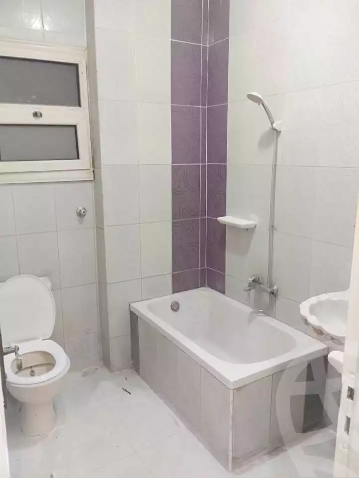 https://aqarmap.com.eg/en/listing/6995323-for-rent-alexandria-sydy-bshr