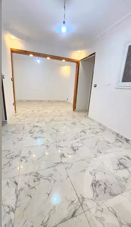 https://aqarmap.com.eg/ar/listing/6995448-for-rent-alexandria-el-mandara-shr-jml-bd-lnsr