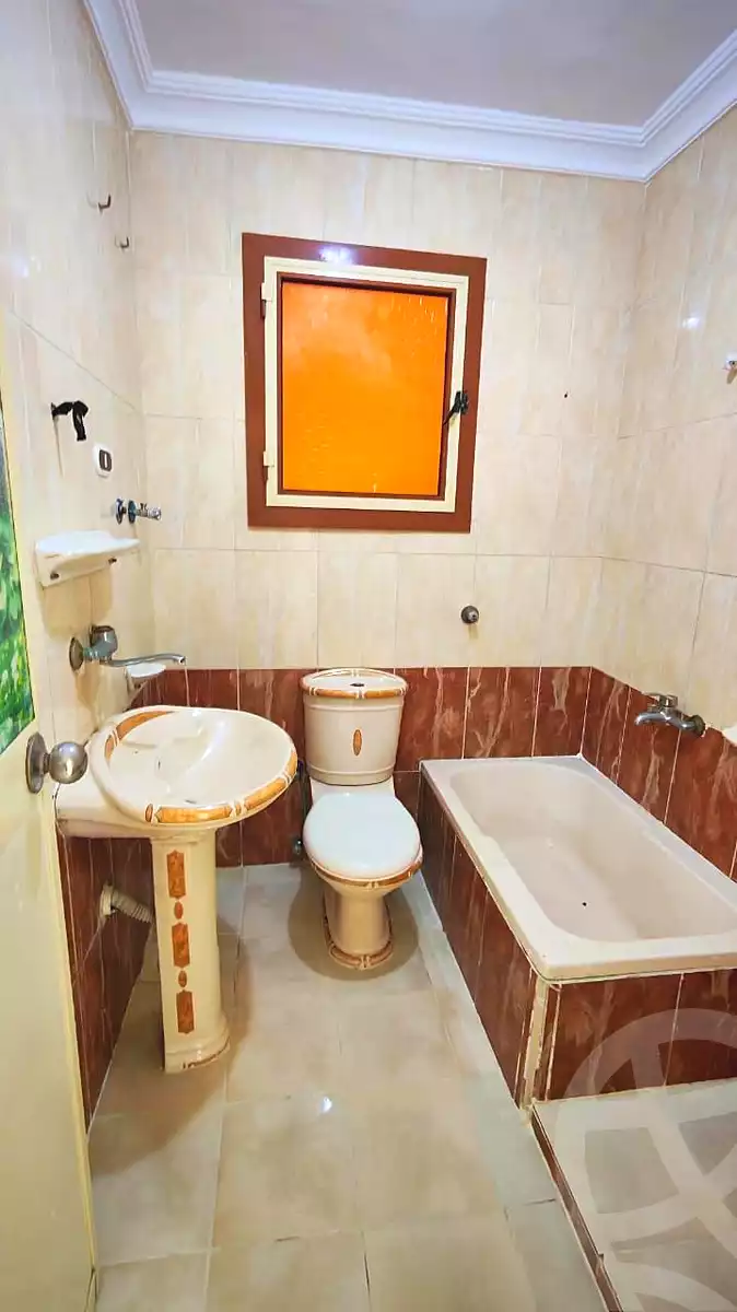 https://aqarmap.com.eg/ar/listing/6995596-for-sale-alexandria-al-agamy-shataa-el-nakheel