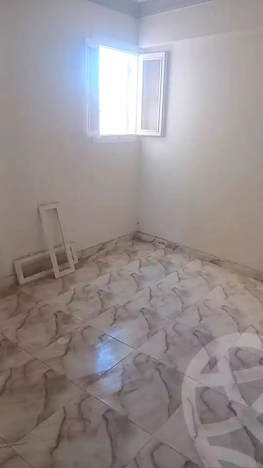 https://aqarmap.com.eg/en/listing/6995896-for-sale-alexandria-al-agamy-bw-ywsf