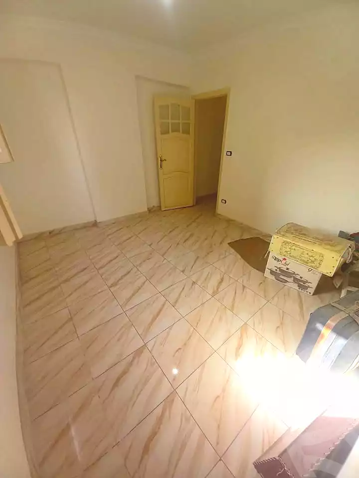 https://aqarmap.com.eg/ar/listing/6995927-for-sale-alexandria-sydy-bshr-sydy-bshr-bhry