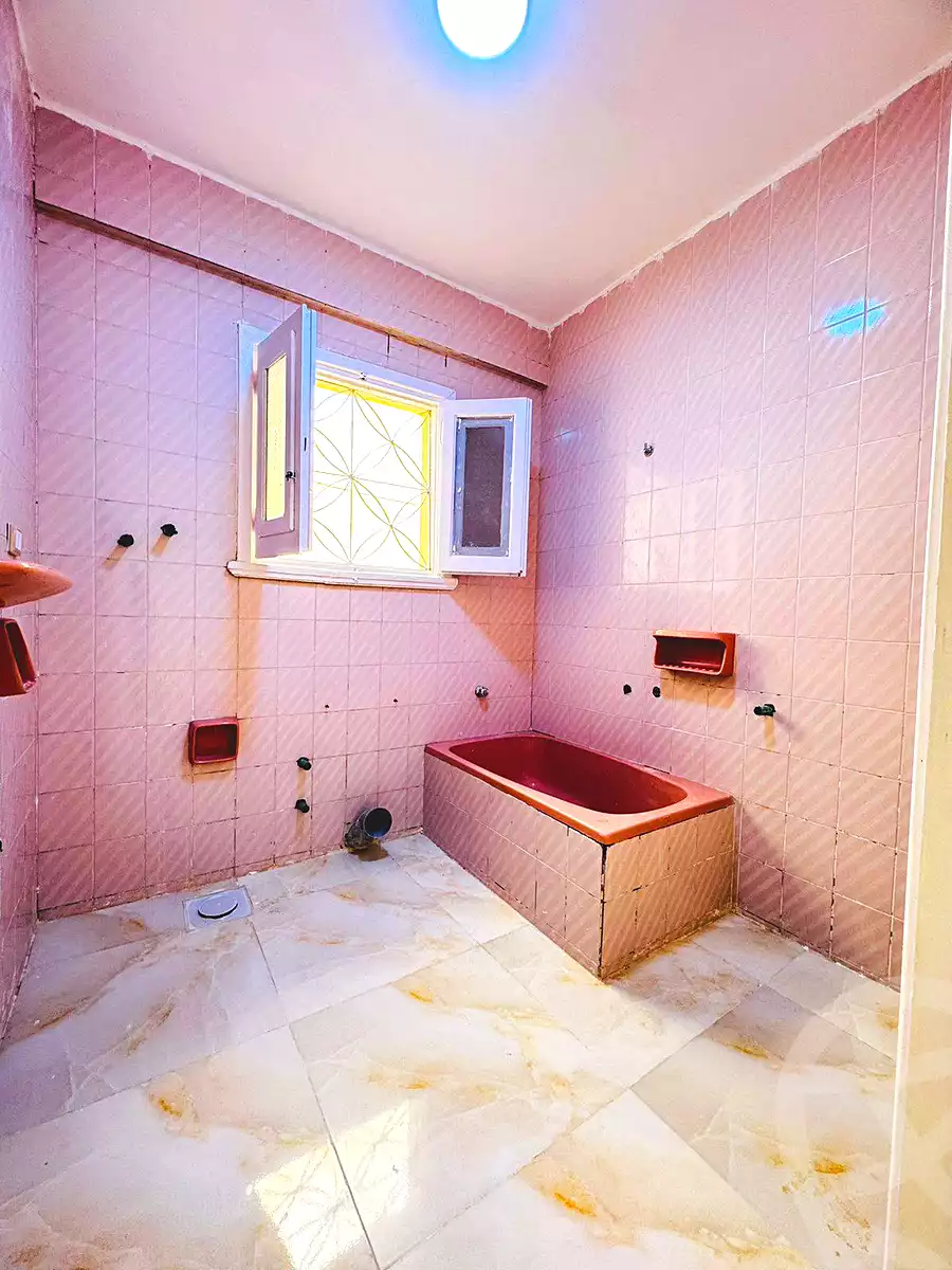 https://aqarmap.com.eg/en/listing/6995947-for-sale-alexandria-al-agamy-shataa-el-nakheel