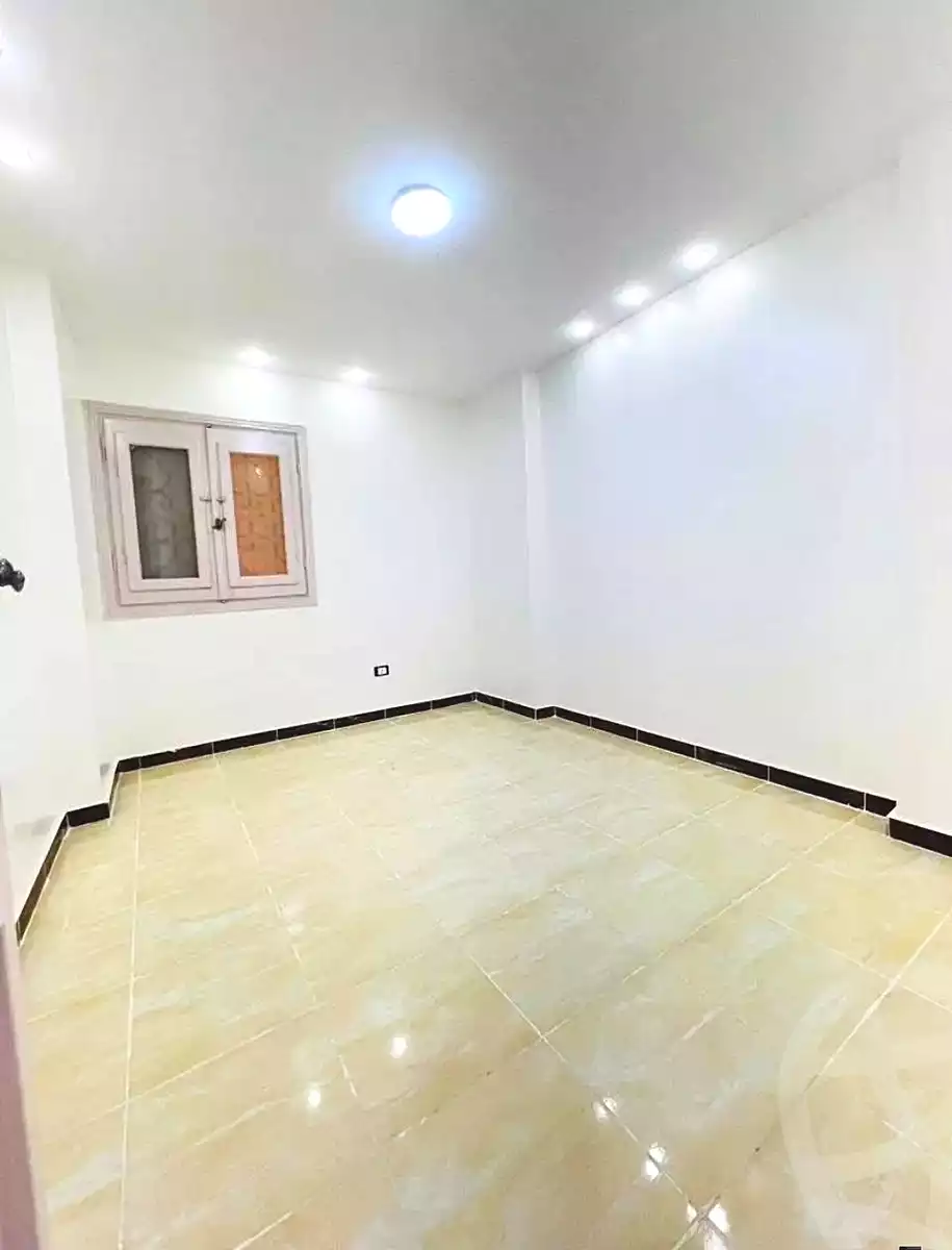 https://aqarmap.com.eg/ar/listing/6996261-for-sale-alexandria-al-agamy-shataa-el-nakheel