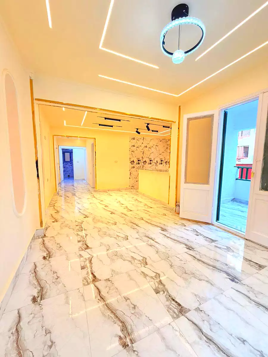 https://aqarmap.com.eg/ar/listing/6996376-for-sale-alexandria-al-agamy-shataa-el-nakheel