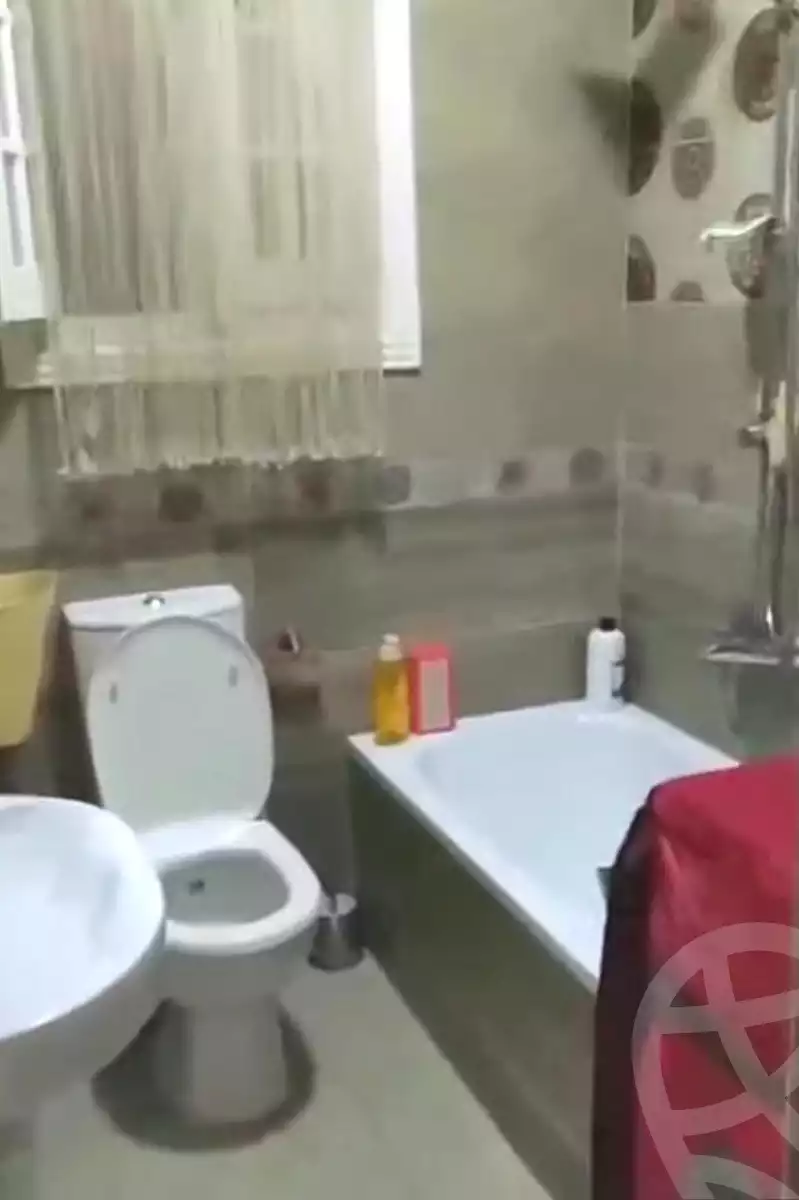 https://aqarmap.com.eg/en/listing/6996404-for-sale-cairo-helwan-hadayek-helwan-nile-corniche-st