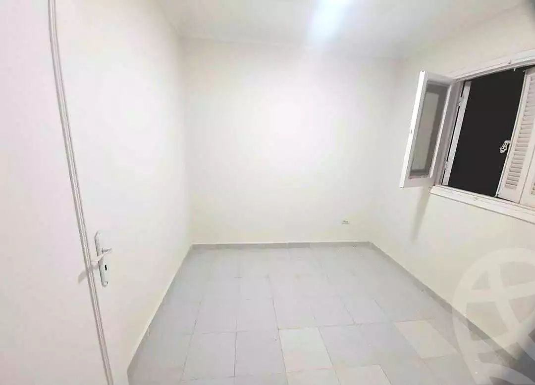 https://aqarmap.com.eg/ar/listing/6996544-for-sale-alexandria-al-agamy-shataa-el-nakheel-street-10