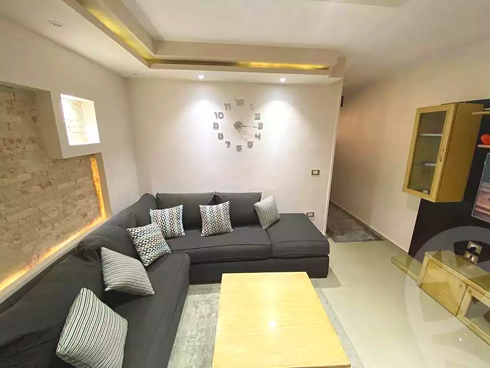 https://aqarmap.com.eg/ar/listing/6996583-for-sale-alexandria-el-mandara-alex-el-mandara-bahri-sidi-kamal-st