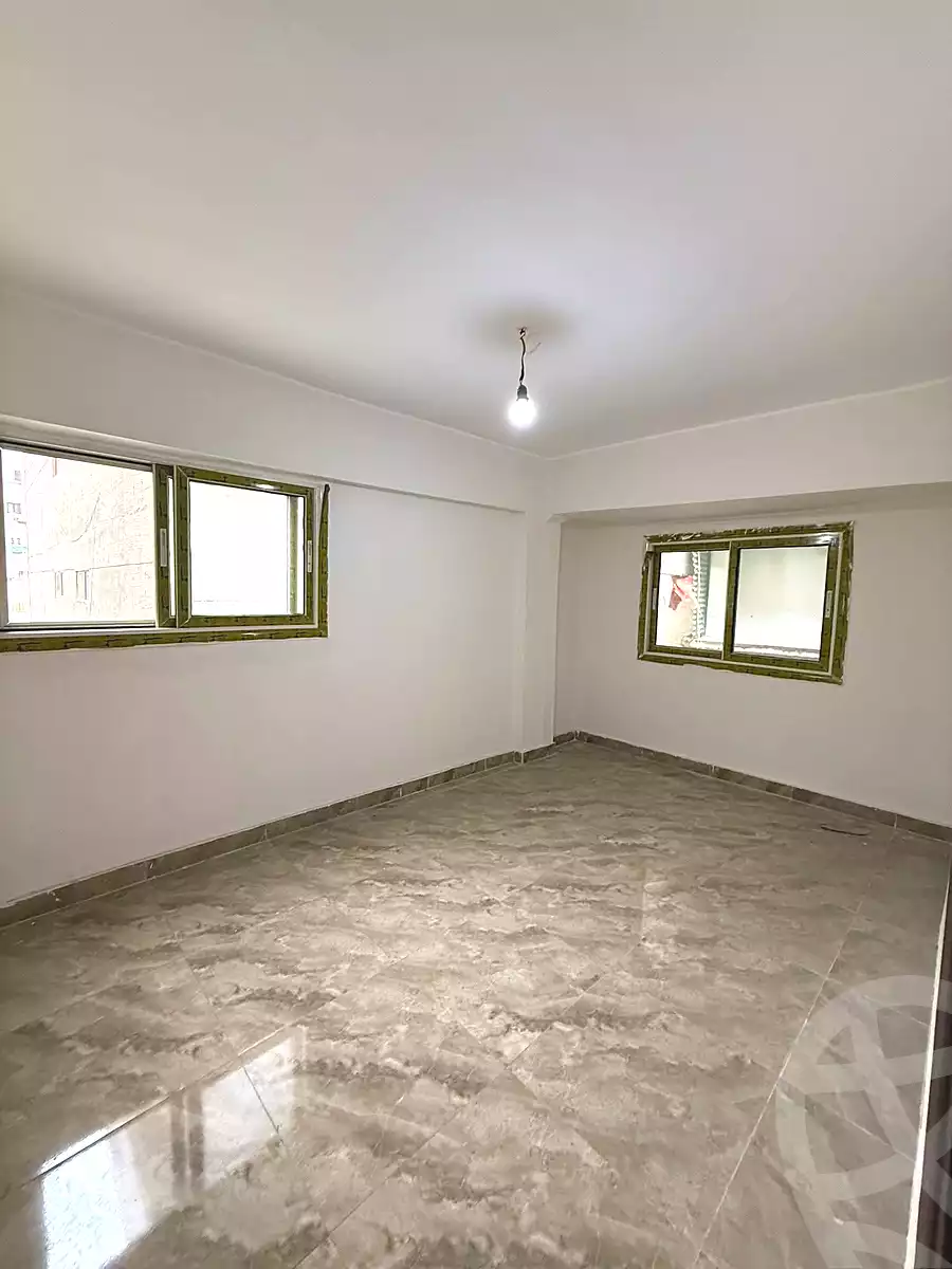 https://aqarmap.com.eg/ar/listing/6996886-for-sale-alexandria-sydy-bshr-sydy-bshr-bhry-street-16