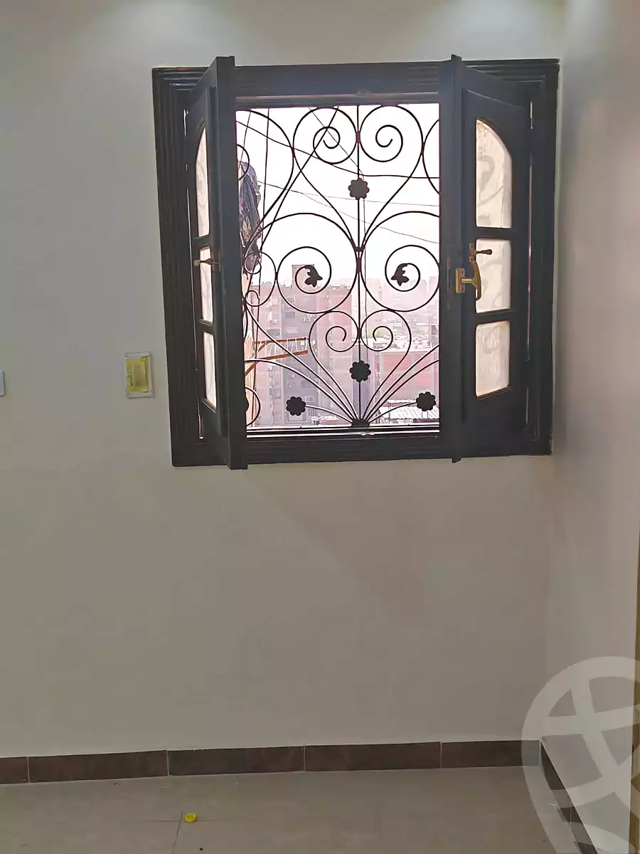 https://aqarmap.com.eg/en/listing/6997236-for-sale-cairo-helwan-helwan-el-sharkeya-thabit-basha-st