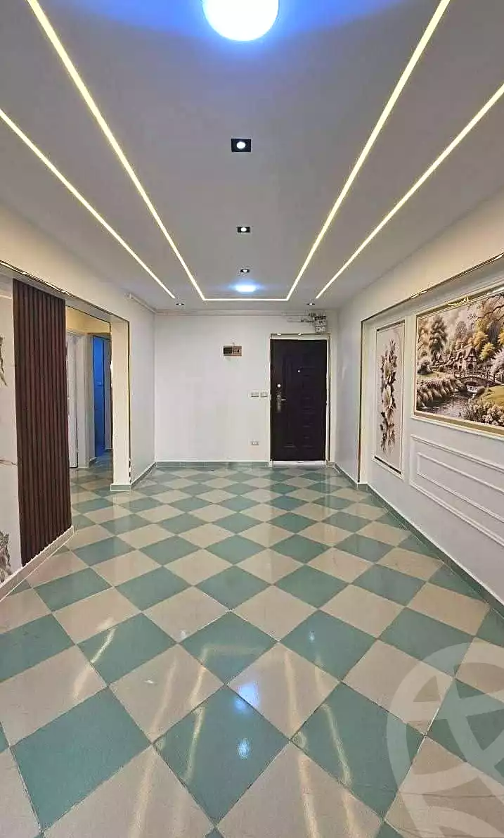 https://aqarmap.com.eg/ar/listing/6997249-for-sale-alexandria-sydy-bshr-sydy-bshr-bhry-shr-khld-bn-lwlyd