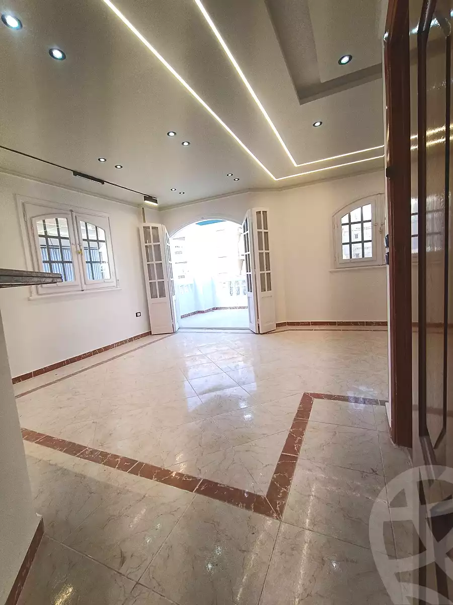 https://aqarmap.com.eg/ar/listing/6997515-for-sale-alexandria-al-agamy-shataa-el-nakheel