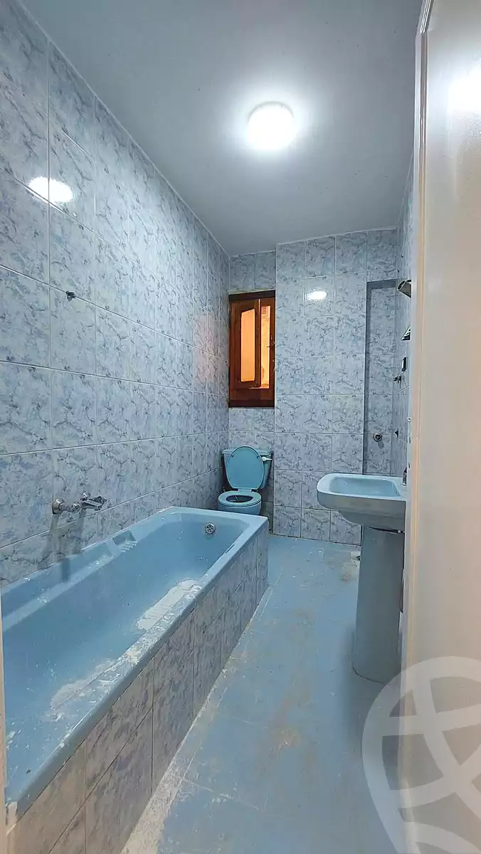 https://aqarmap.com.eg/ar/listing/6997702-for-sale-alexandria-al-agamy-shataa-el-nakheel