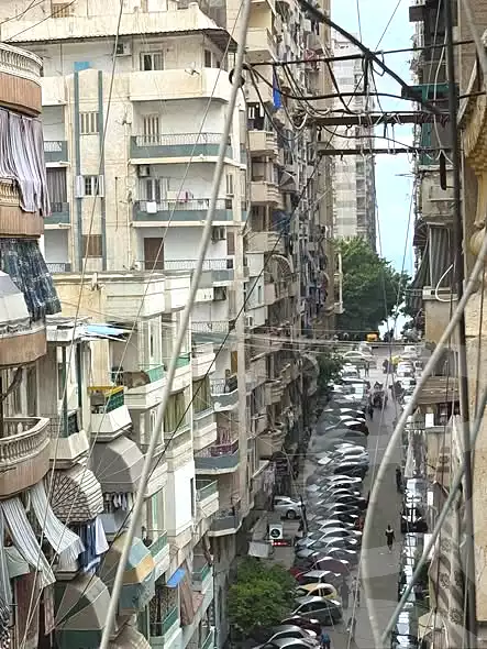 https://aqarmap.com.eg/ar/listing/6997789-for-sale-alexandria-sydy-bshr-sydy-bshr-bhry-street-16