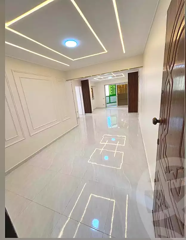 https://aqarmap.com.eg/ar/listing/6997814-for-sale-alexandria-sydy-bshr-sydy-bshr-bhry-shr-mhmwd-l-yswy