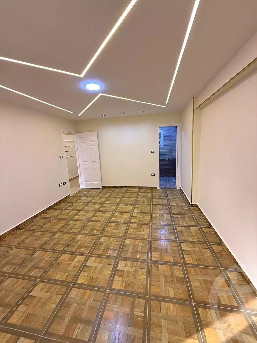 https://aqarmap.com.eg/ar/listing/6997873-for-sale-alexandria-sydy-bshr-sydy-bshr-bhry-khalil-hamada-st