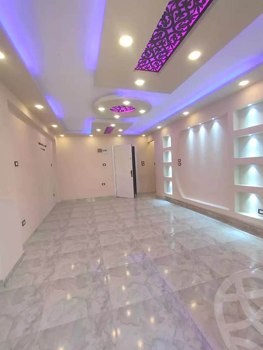 https://aqarmap.com.eg/ar/listing/6997989-for-sale-alexandria-lsywf-el-falki