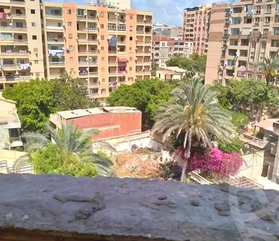 https://aqarmap.com.eg/ar/listing/6998166-for-sale-alexandria-al-agamy-lbytsh-bianchiii