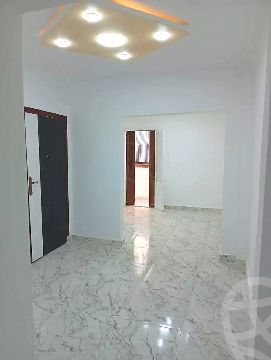 https://aqarmap.com.eg/ar/listing/6998274-for-sale-alexandria-sydy-bshr-sydy-bshr-qbly-lamai-st