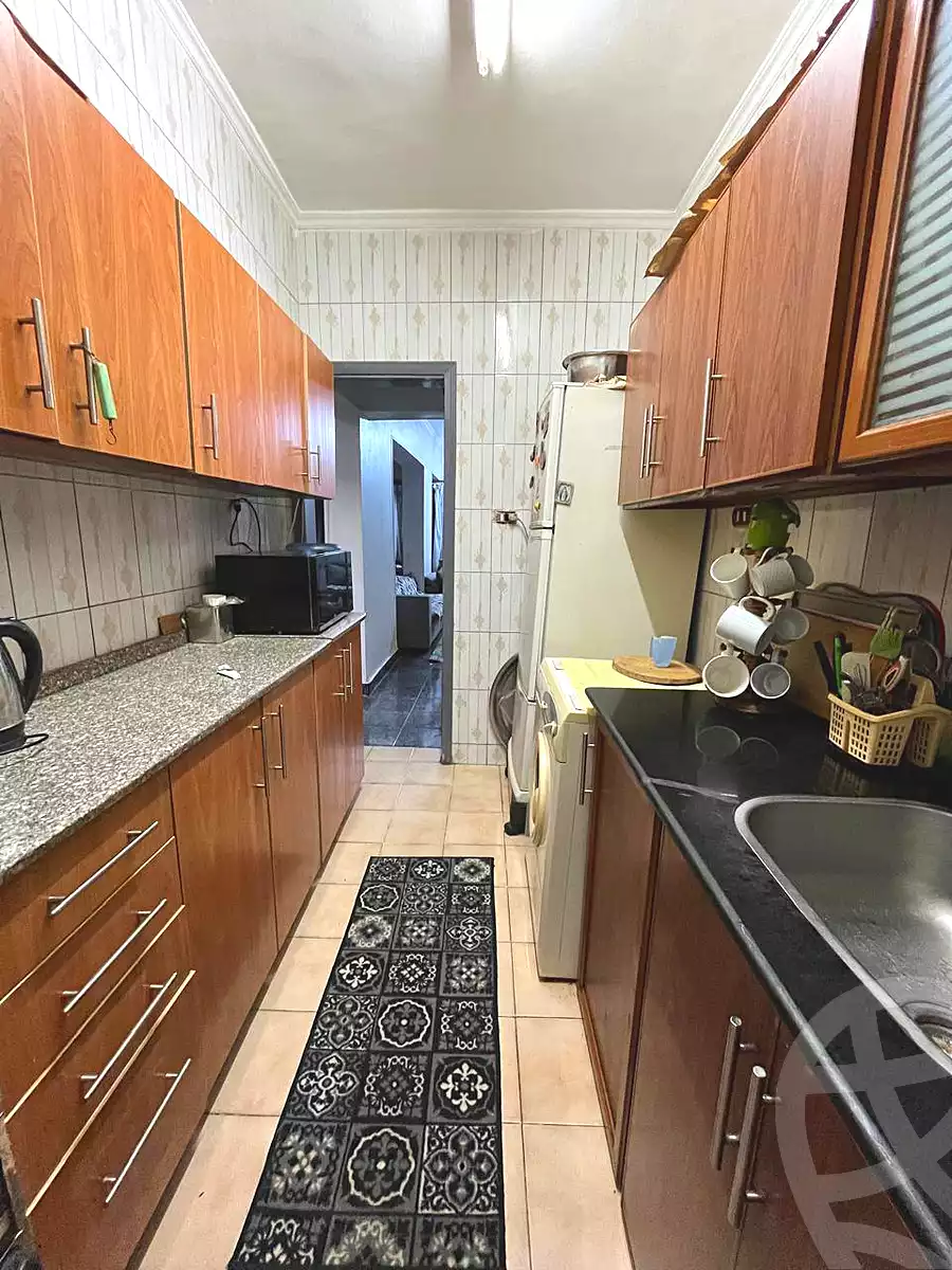 https://aqarmap.com.eg/en/listing/6998410-for-sale-cairo-helwan-mnshy-yn-hlwn-rael-st