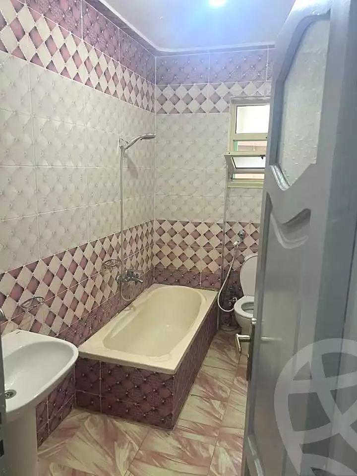 https://aqarmap.com.eg/en/listing/6998497-for-sale-alexandria-al-agamy-lbytsh