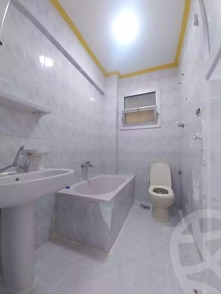 https://aqarmap.com.eg/en/listing/6998550-for-sale-alexandria-al-agamy-shataa-el-nakheel