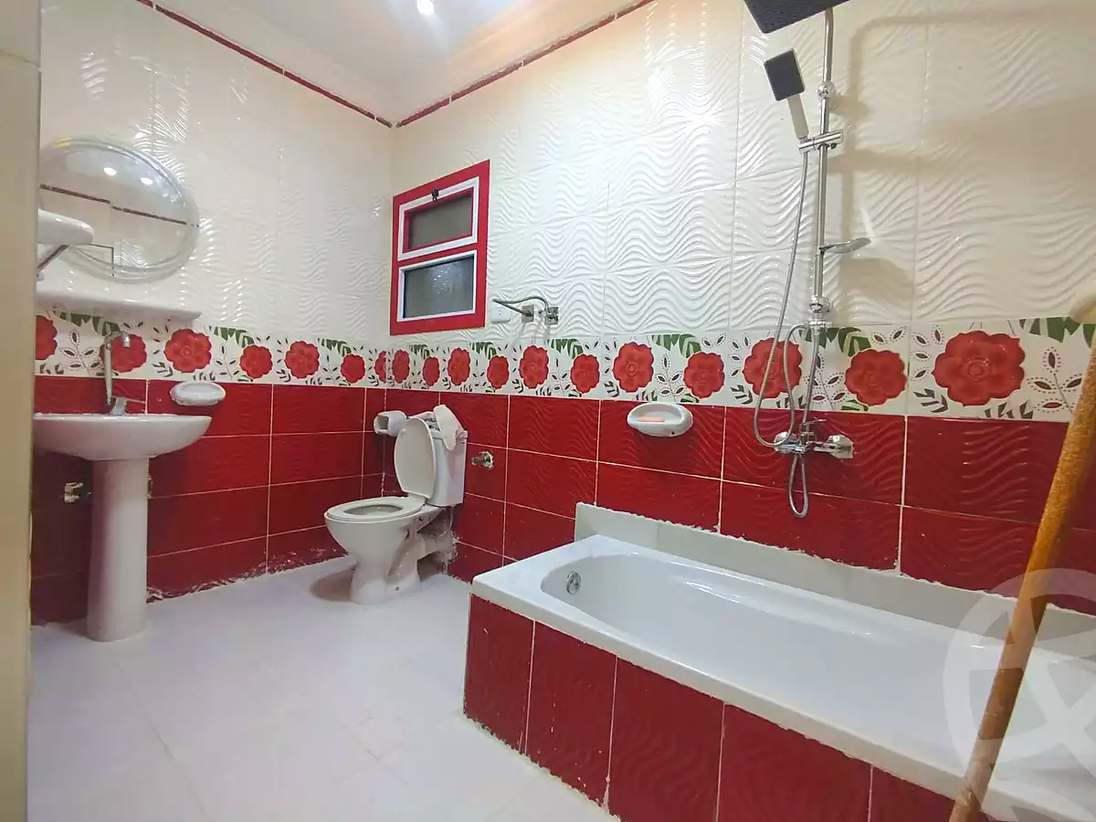 https://aqarmap.com.eg/en/listing/6998843-for-sale-alexandria-al-agamy-el-hanouvel-kasr-al-quiri-st-1