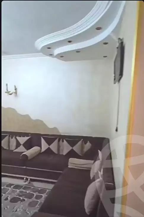 https://aqarmap.com.eg/ar/listing/6998872-for-sale-cairo-helwan-helwan-el-sharkeya-heidar-st