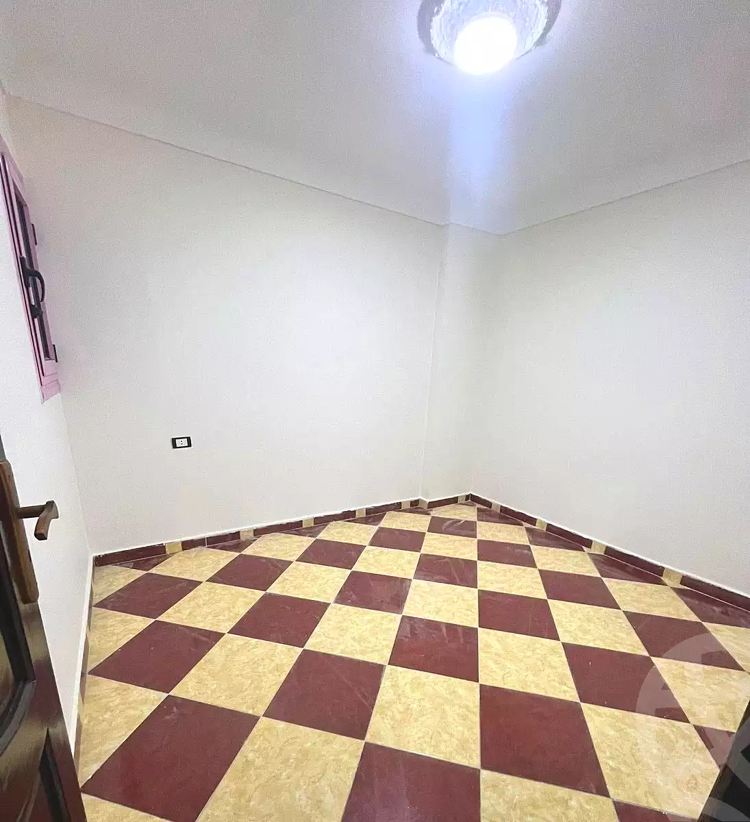 https://aqarmap.com.eg/ar/listing/6999017-for-sale-alexandria-lsywf-el-falki