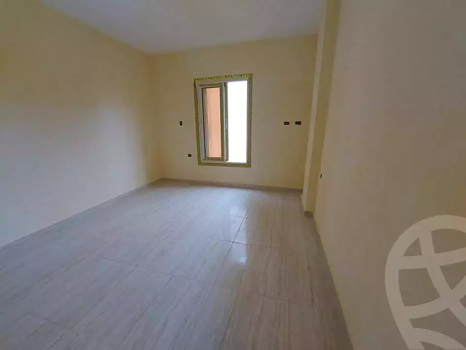 https://aqarmap.com.eg/ar/listing/6998763-for-sale-alexandria-al-agamy-lbytsh-bianchiii