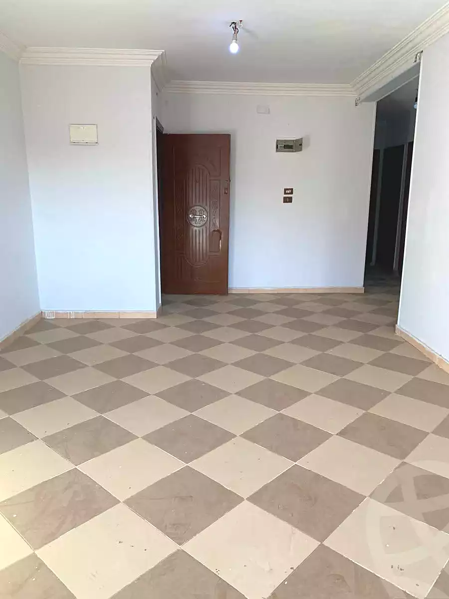 https://aqarmap.com.eg/ar/listing/6999841-for-rent-cairo-faisal-el-tawabeq-el-shaheed-ahmed-hamdy-st