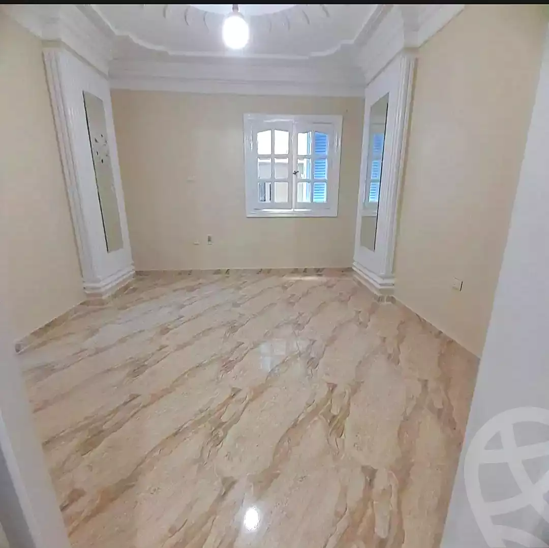 https://aqarmap.com.eg/en/listing/6999992-for-sale-alexandria-miami-shr-jml-bd-lnsr