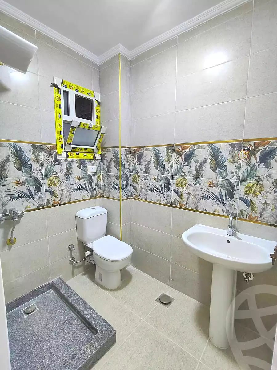 https://aqarmap.com.eg/ar/listing/7000055-for-sale-alexandria-miami-shr-jml-bd-lnsr