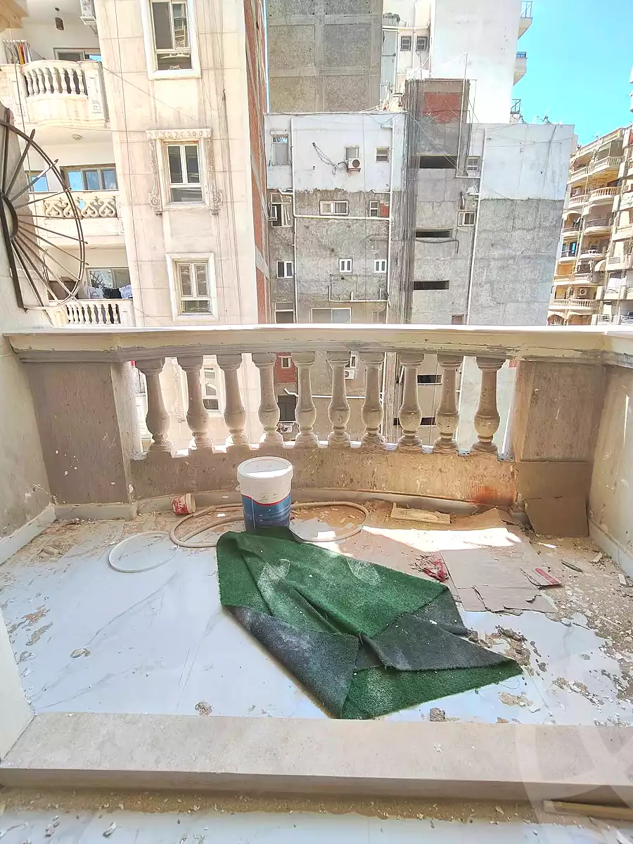 https://aqarmap.com.eg/en/listing/7000057-for-sale-alexandria-sydy-bshr-sydy-bshr-bhry-khalil-hamada-st