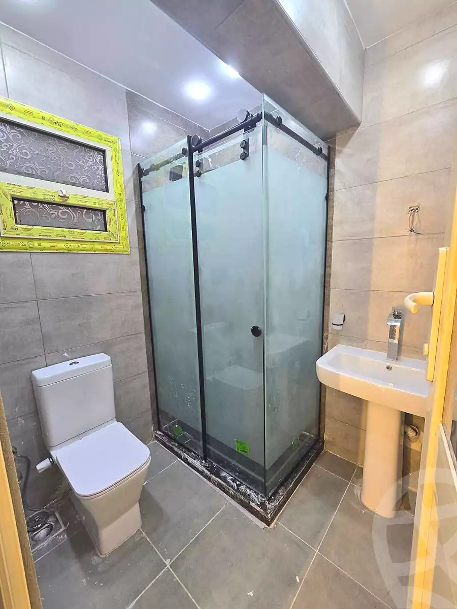 https://aqarmap.com.eg/ar/listing/7000061-for-sale-alexandria-el-asafra-shr-45