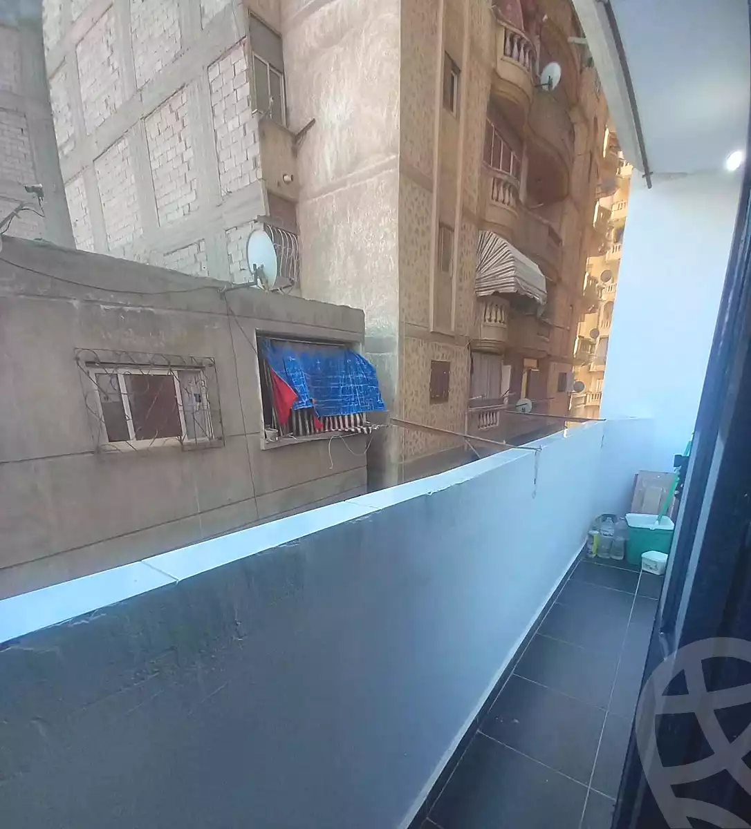 https://aqarmap.com.eg/en/listing/7000064-for-sale-alexandria-lsywf-el-falki
