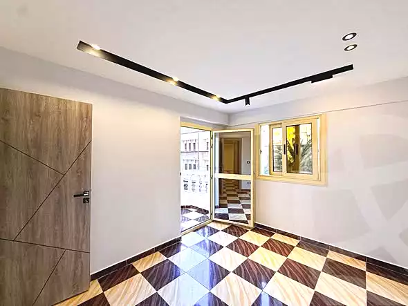 https://aqarmap.com.eg/ar/listing/7000672-for-sale-alexandria-sydy-bshr-sydy-bshr-bhry-shr-khld-bn-lwlyd