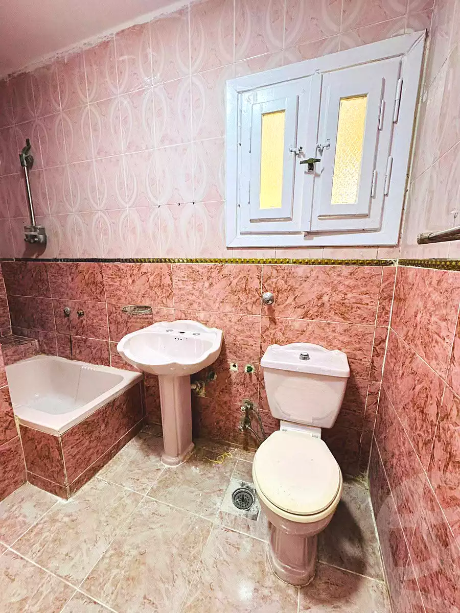 https://aqarmap.com.eg/ar/listing/7000851-for-sale-alexandria-al-agamy-shataa-el-nakheel