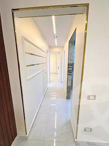 https://aqarmap.com.eg/ar/listing/7000914-for-sale-alexandria-sydy-bshr-sydy-bshr-bhry-shr-mhmwd-l-yswy