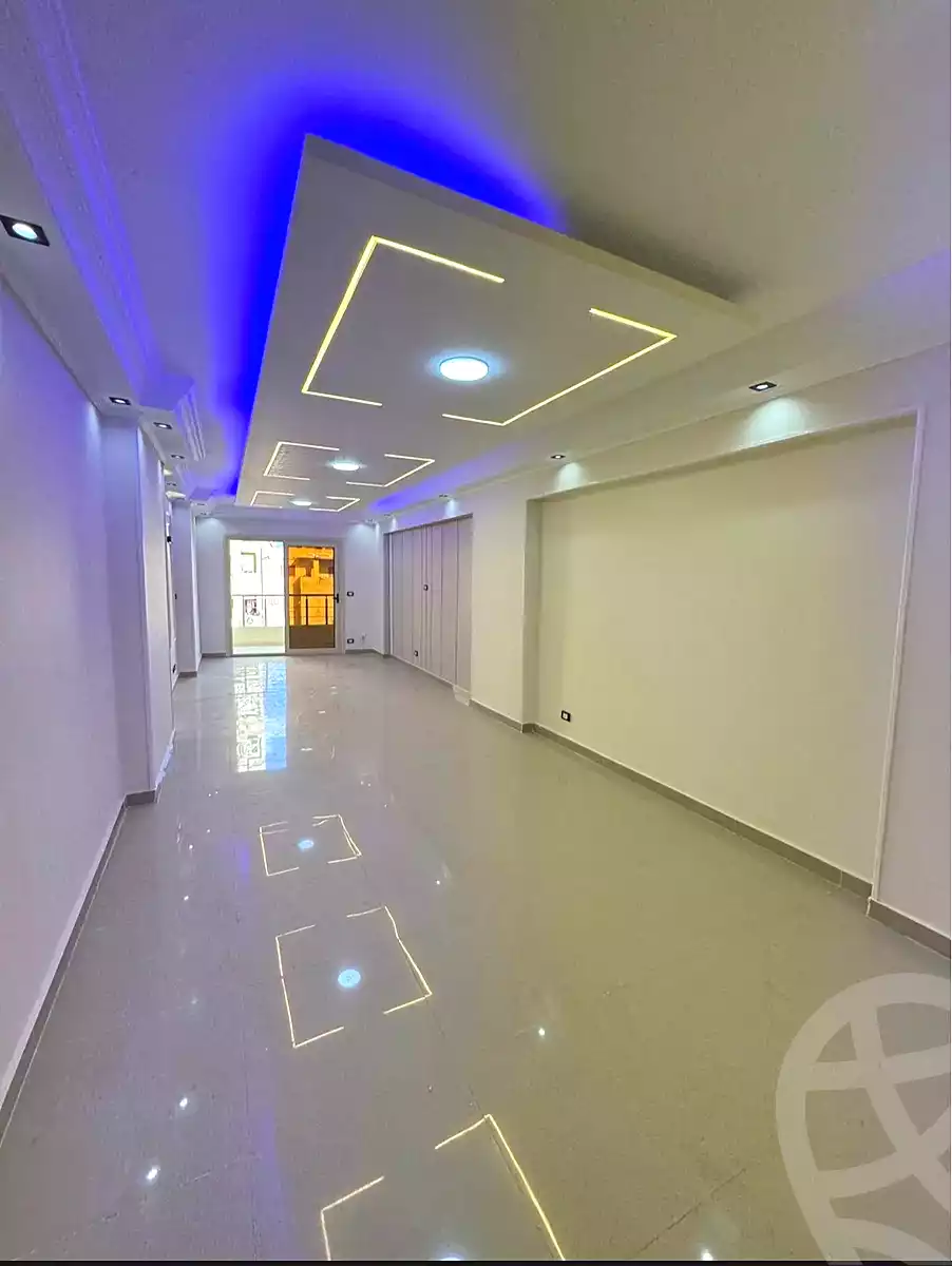 https://aqarmap.com.eg/ar/listing/7000999-for-sale-alexandria-sydy-bshr-sydy-bshr-bhry-shr-mhmwd-l-yswy