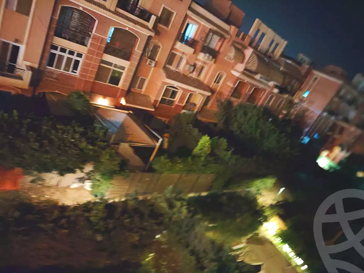https://aqarmap.com.eg/ar/listing/7001004-for-sale-cairo-el-sheikh-zayed-city-compounds-rawdet-zayed