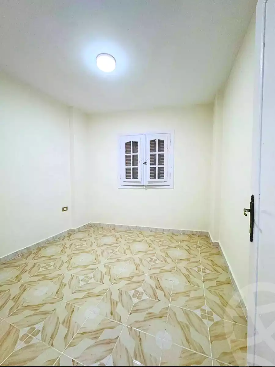 https://aqarmap.com.eg/ar/listing/7001007-for-sale-alexandria-al-agamy-shataa-el-nakheel