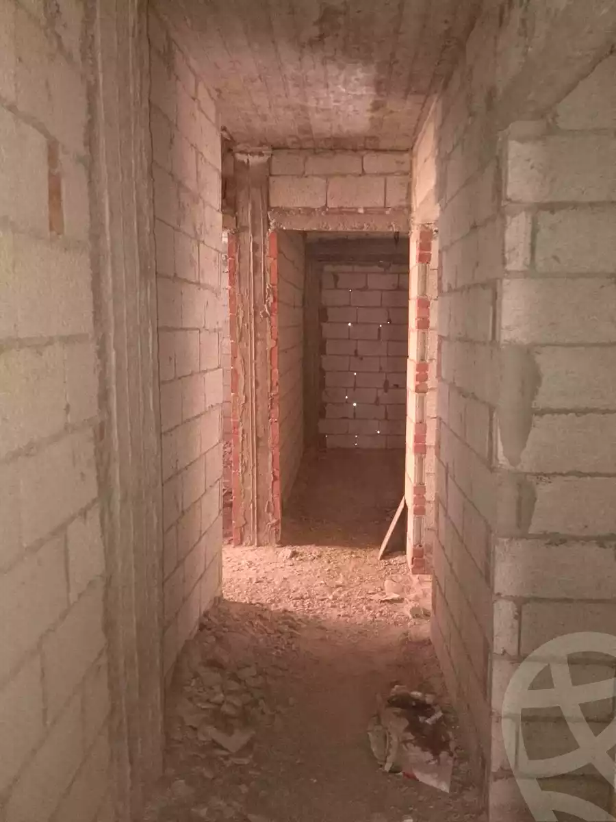 https://aqarmap.com.eg/ar/listing/7001014-for-sale-alexandria-al-agamy-bw-ywsf-el-forn-st