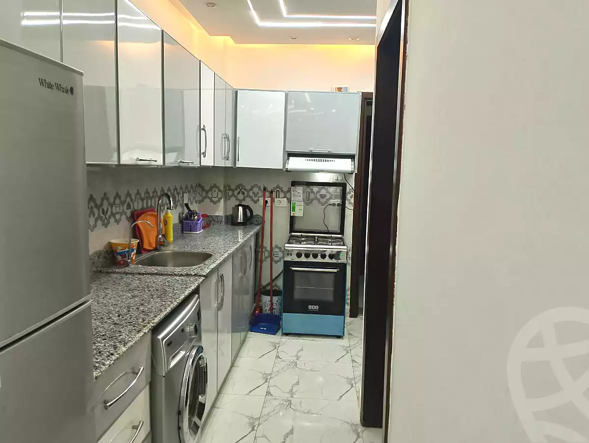 https://aqarmap.com.eg/ar/listing/7001025-for-rent-port-said-kmbwnd-fy-bwr-s-yd-porto-said-compound-amer-group